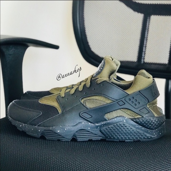Nike Other - NWT Nike ID Custom Air Huarache Run